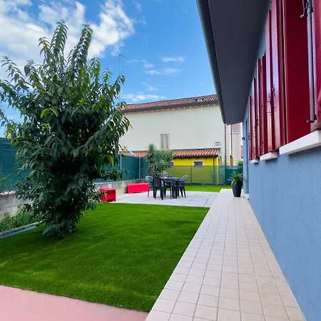 Holiday home Venezia-mestre Nest Bros2 *