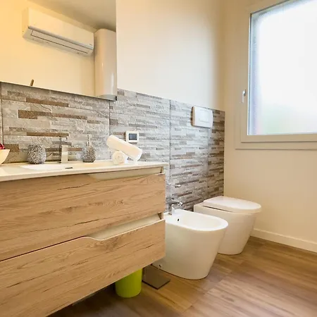 Venezia-mestre Nest Bros2 Holiday home *